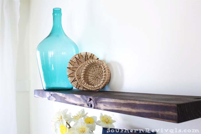 DIY Quick, Easy & Cheap Floating Shelves by SouthernRevivals